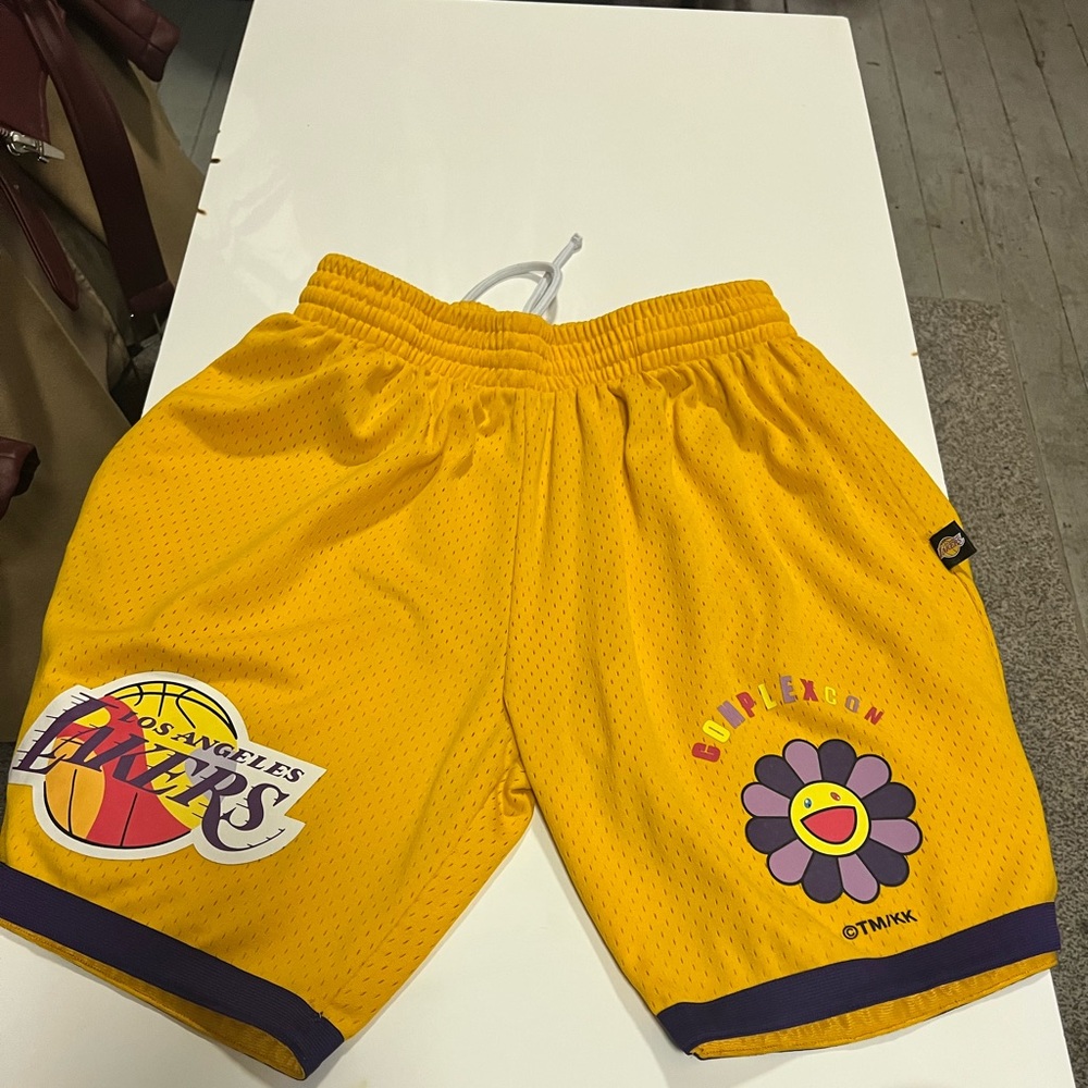 COMPLEXCON 2020 Lakers Short